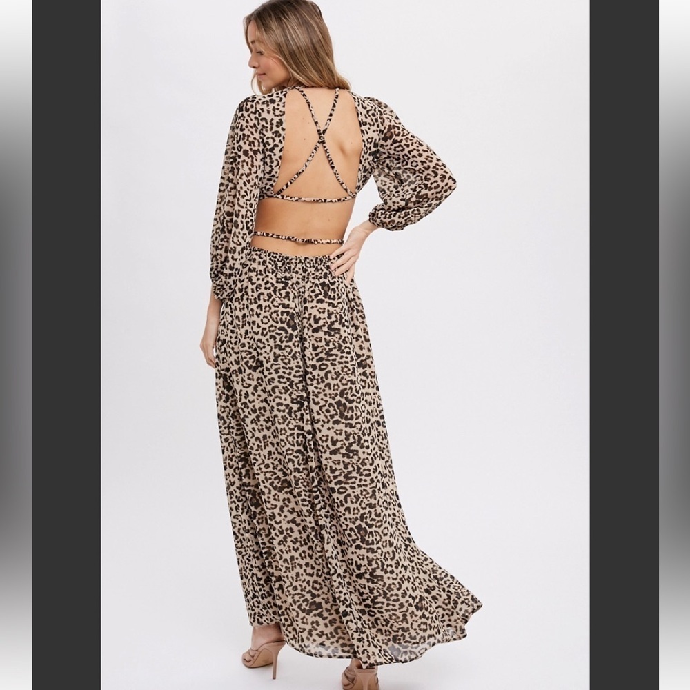 Leopard Long Sleeve Cut Out Open Back Maxi Dress - Picture 10 of 15